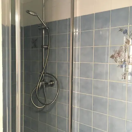 Hotel L Du Lion D Or 2*